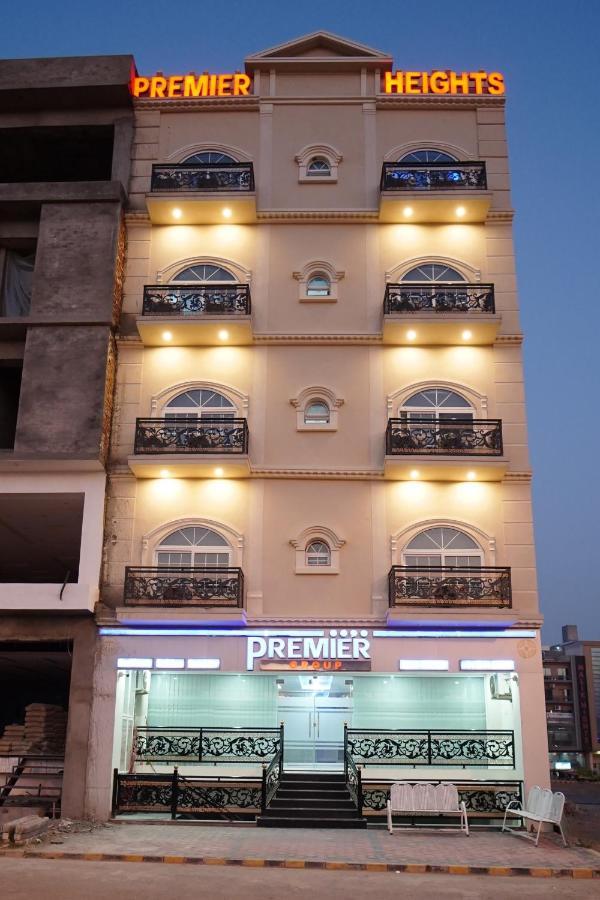 מלון Premier Heights Jhelum מראה חיצוני תמונה