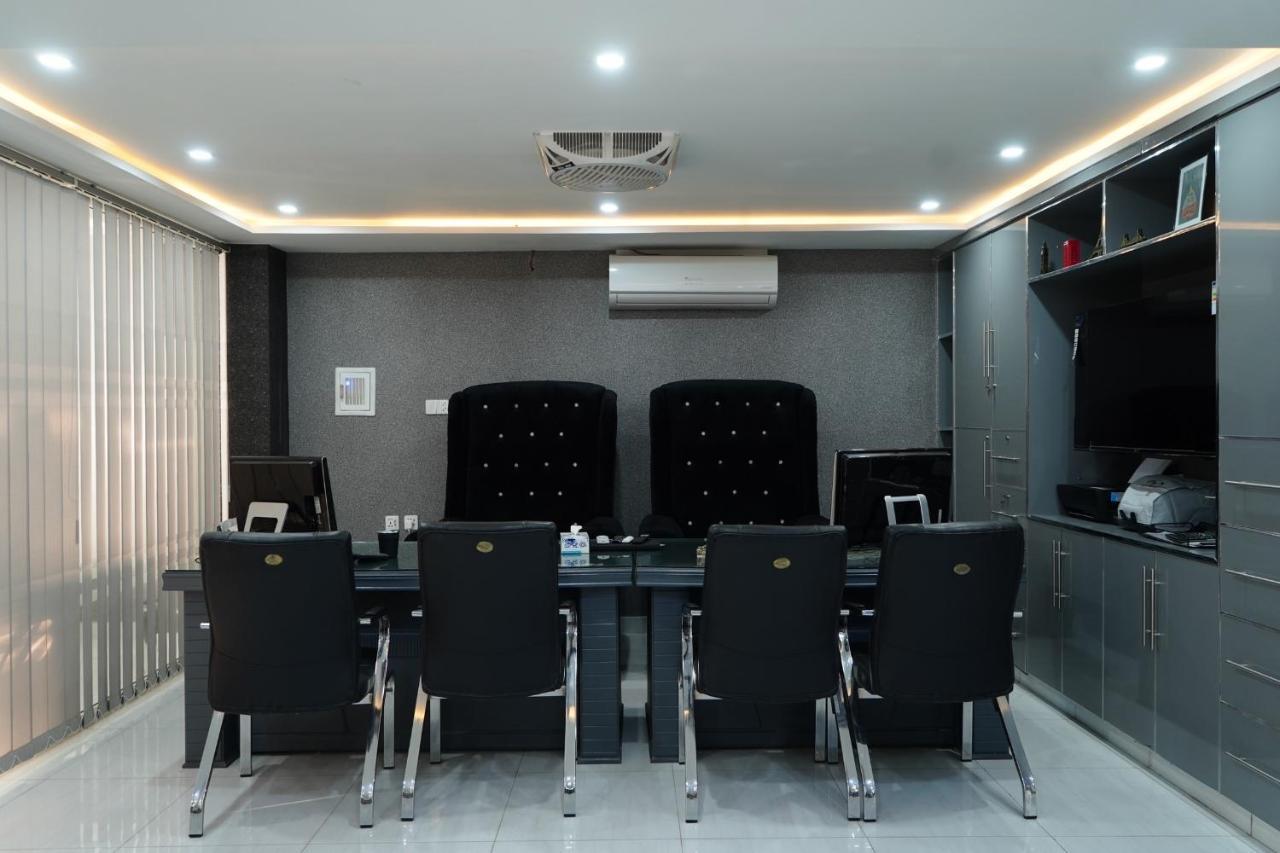 מלון Premier Heights Jhelum מראה חיצוני תמונה