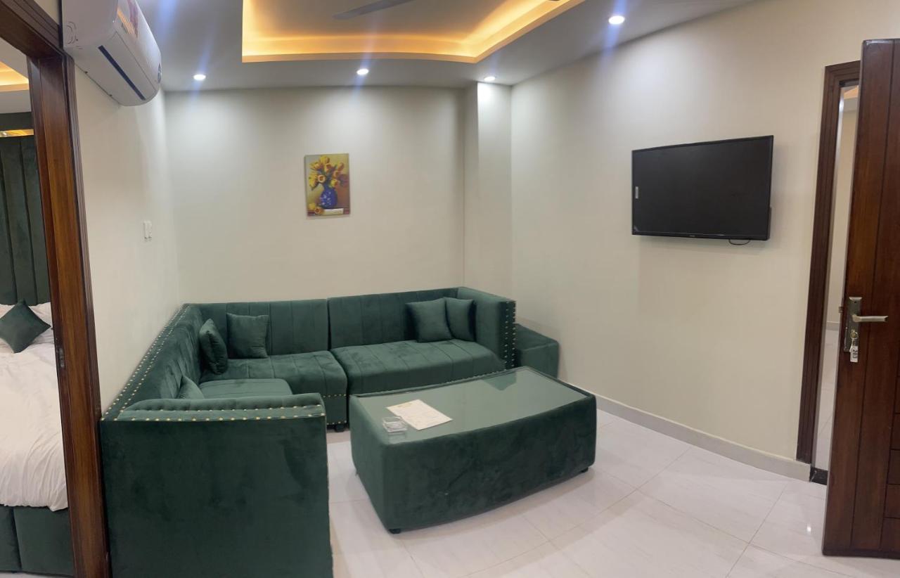 מלון Premier Heights Jhelum מראה חיצוני תמונה